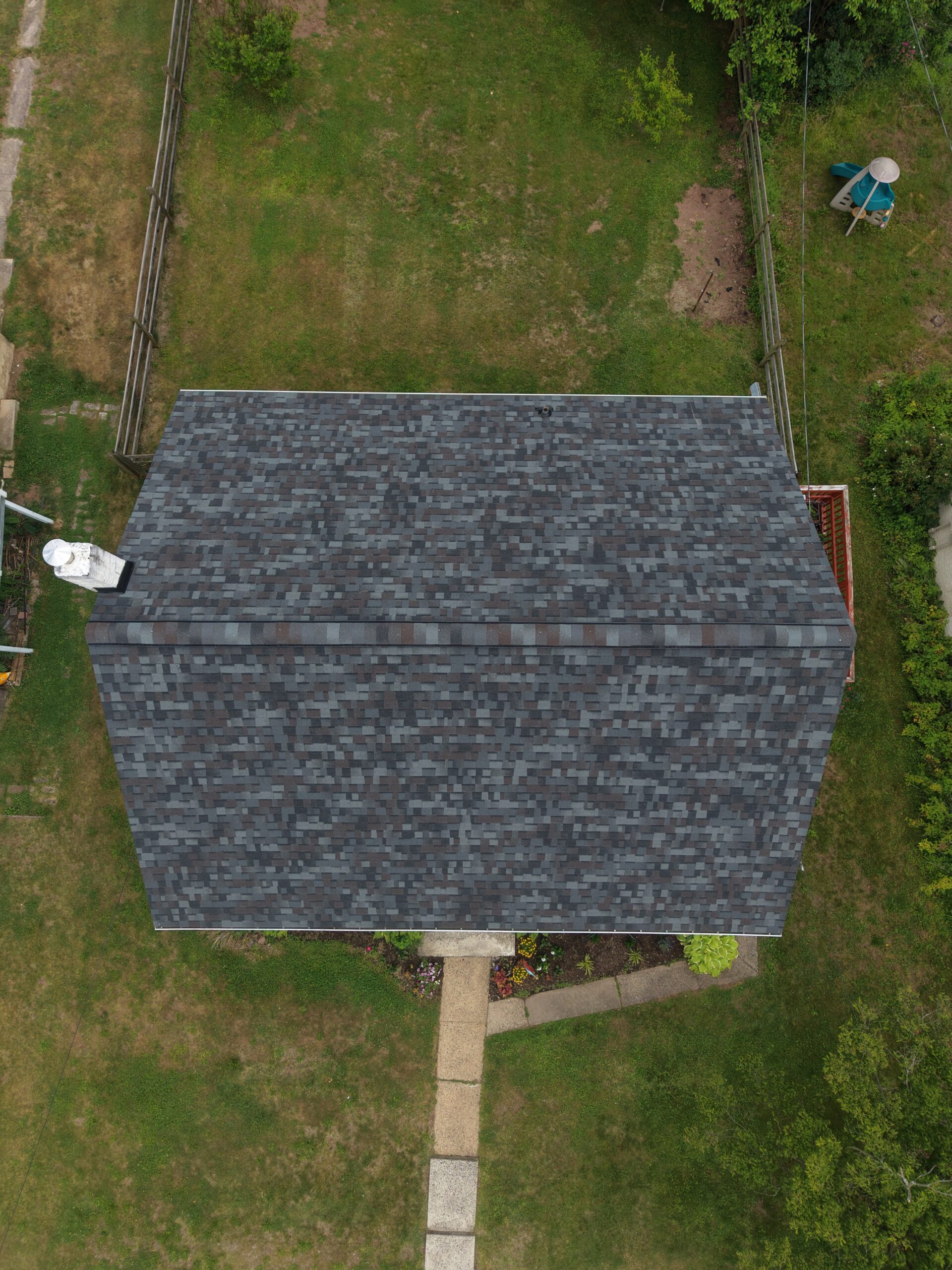 Owens Corning - Gray Tweed - Roof Replacement - Pottstown, PA